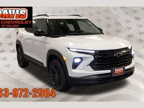 New 2026 Chevrolet TrailBlazer LT w/ Midnight Edition AWD/4WD image 1