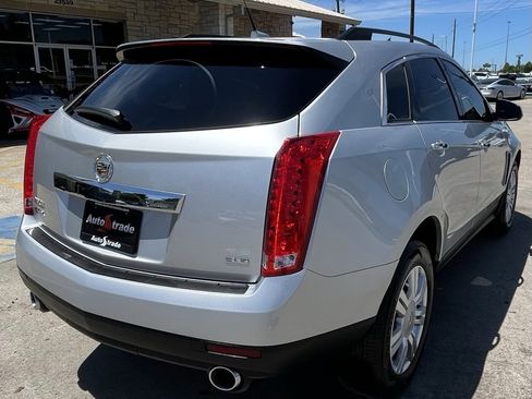 Used 2013 Cadillac SRX FWD image 6