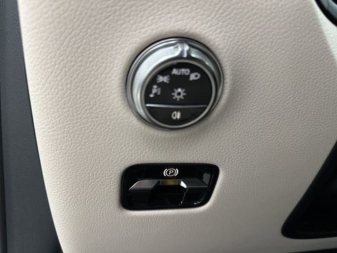 New 2026 Mercedes-Benz GLC 300 image 17