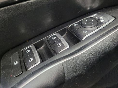 Used 2022 Kia Sorento LX AWD/4WD image 27