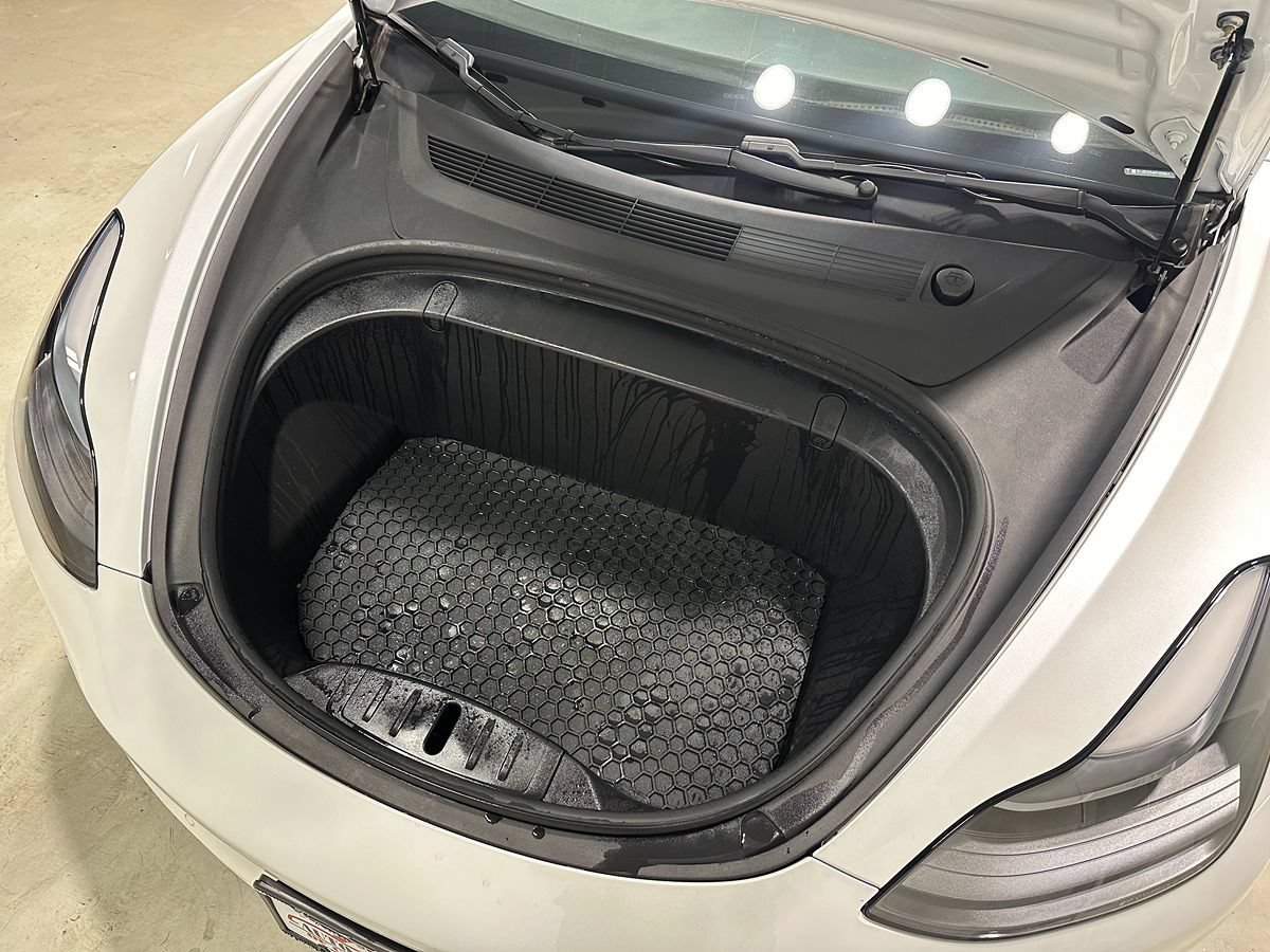 Used 2019 Tesla Model 3 Long Range AWD/4WD image 4