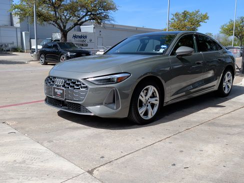 Used 2025 Audi A5 2.0T Premium w/ Convenience Package AWD/4WD image 5