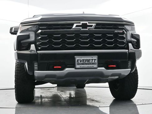 Used 2022 Chevrolet Silverado 1500 ZR2 w/ Technology Package image 43