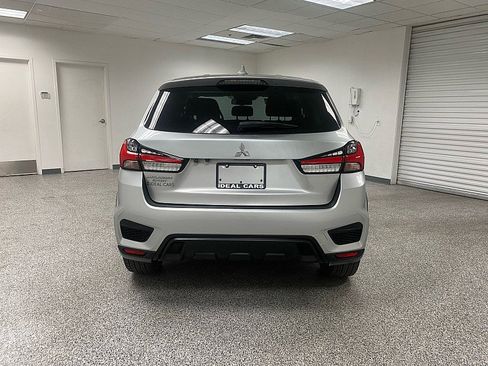 Used 2021 Mitsubishi Outlander Sport LE image 6
