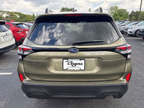 Certified 2025 Subaru Forester Premium AWD/4WD image 3