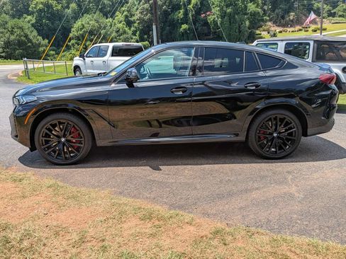 Used 2026 BMW X6 xDrive40i w/ Executive Package AWD/4WD image 3