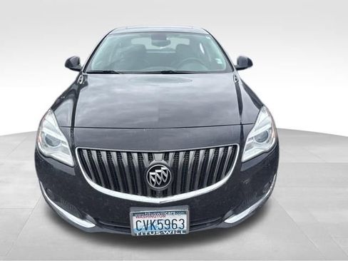 Used 2017 Buick Regal Sport Touring FWD image 11