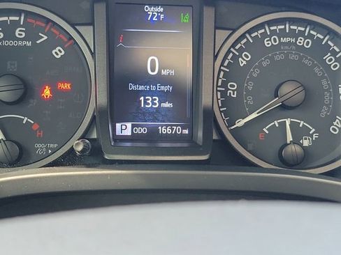 Used 2023 Toyota Tacoma TRD Pro AWD/4WD image 19