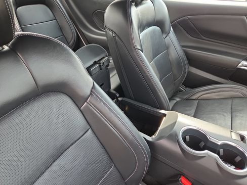 Used 2025 Ford Mustang GT Premium RWD image 24