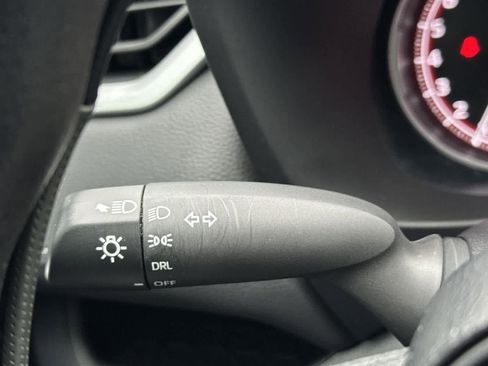 Used 2023 Toyota RAV4 LE image 21