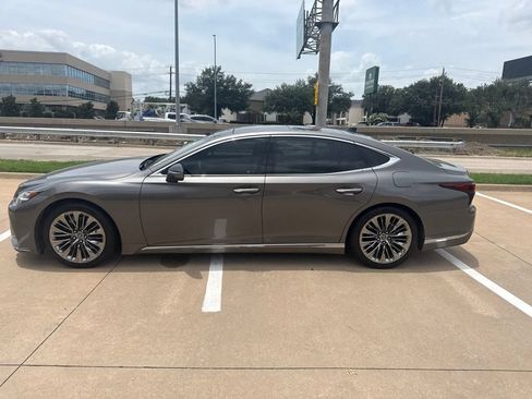 Used 2023 Lexus LS 500 w/ Interior Upgrade Package RWD image 14