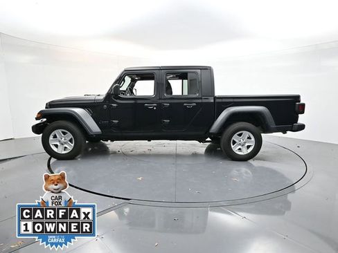 Used 2023 Jeep Gladiator Sport image 6