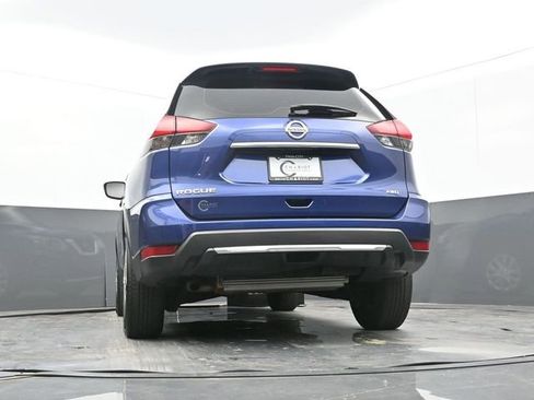 Used 2020 Nissan Rogue S image 55