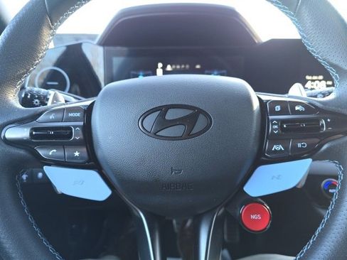 Used 2025 Hyundai Elantra N image 22