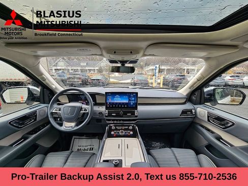 Used 2022 Lincoln Navigator Black Label image 31