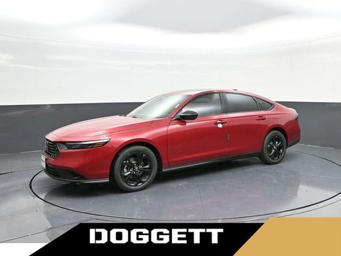 New 2025 Honda Accord SE image 1