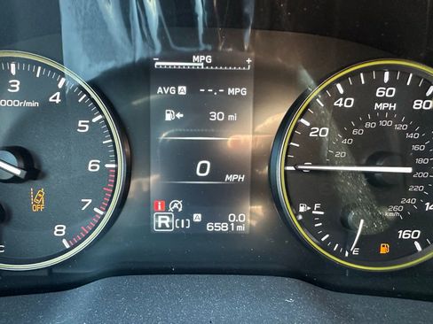 Used 2025 Subaru Crosstrek 2.5i Sport w/ Popular Package #4A image 33