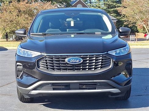 New 2026 Ford Escape Active image 2