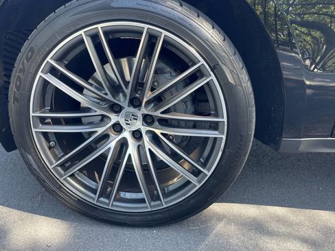 Used 2019 Porsche Macan S AWD/4WD image 21