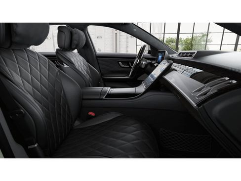 New 2026 Mercedes-Benz S 580 4MATIC Sedan image 3