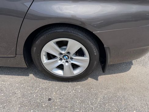 Used 2012 BMW 528i Sedan RWD image 8