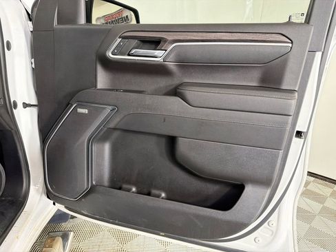 Used 2023 Chevrolet Silverado 1500 LTZ image 15