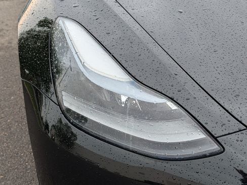 Used 2023 Tesla Model 3 Performance AWD/4WD image 16