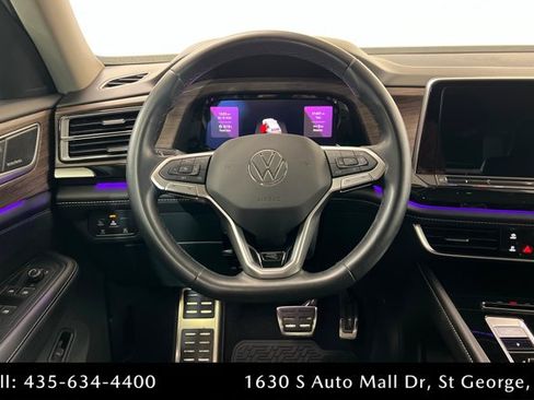Used 2024 Volkswagen Atlas SEL Premium R-Line AWD/4WD image 12