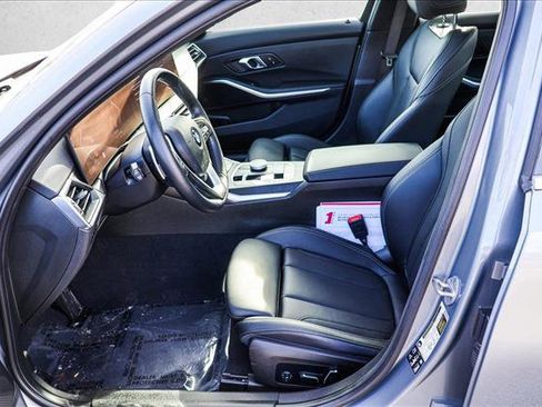 Used 2024 BMW 330i xDrive Sedan image 12