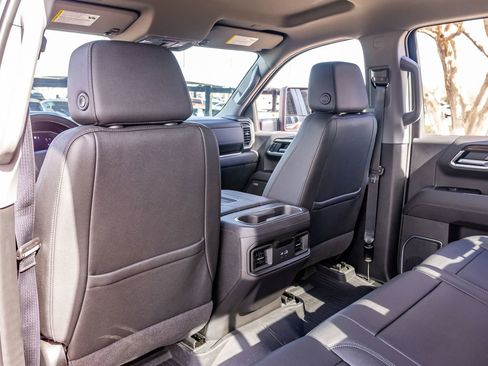 Used 2022 Chevrolet Silverado 1500 LT Trail Boss w/ Convenience Package II image 31