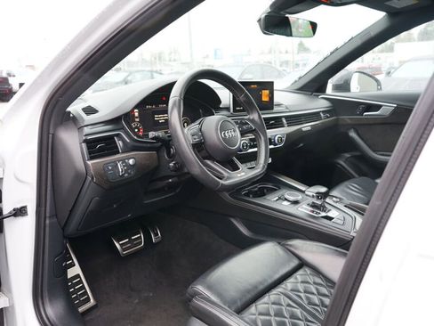 Used 2019 Audi S4 Prestige w/ Prestige Package image 11