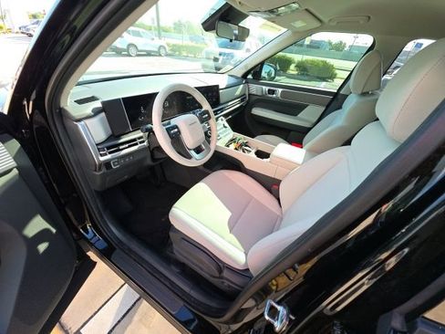 Used 2024 Hyundai Santa Fe SE image 12