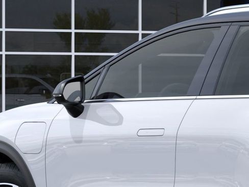 New 2026 Chevrolet Equinox EV LT image 12