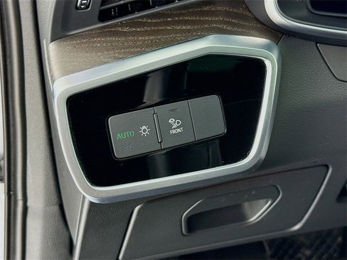 Used 2023 Audi A6 Premium Plus w/ Premium Plus Package image 14