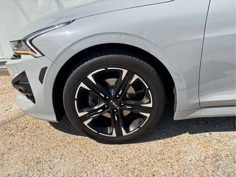 Used 2022 Kia K5 GT-Line AWD/4WD image 11