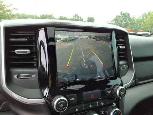 Used 2019 RAM 1500 Big Horn AWD/4WD image 27