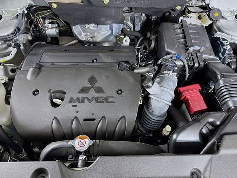 Used 2025 Mitsubishi Outlander Sport LE image 30