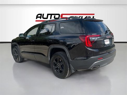 Used 2022 GMC Acadia AT4 w/ Technology Package image 5