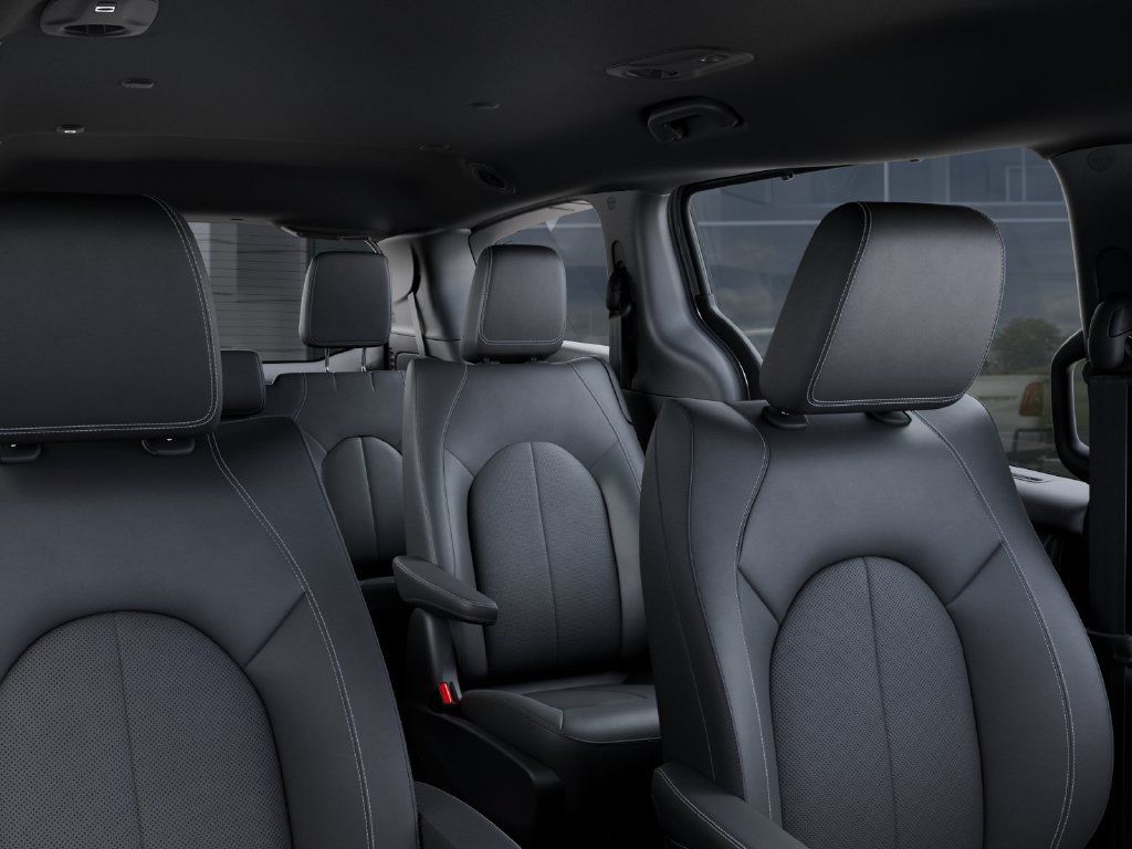 New 2026 Chrysler Voyager LX FWD image 26