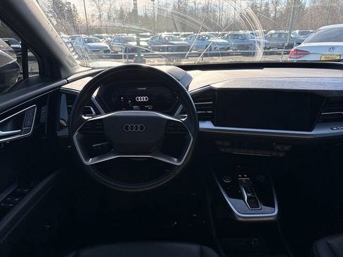 Used 2024 Audi Q4 e-tron Premium Plus w/ Premium Plus image 21