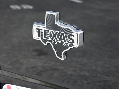 New 2025 Ford F150 XLT w/ Equipment Group 302A MID image 6