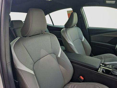 Used 2026 Toyota Camry SE w/ Convenience Package FWD image 18