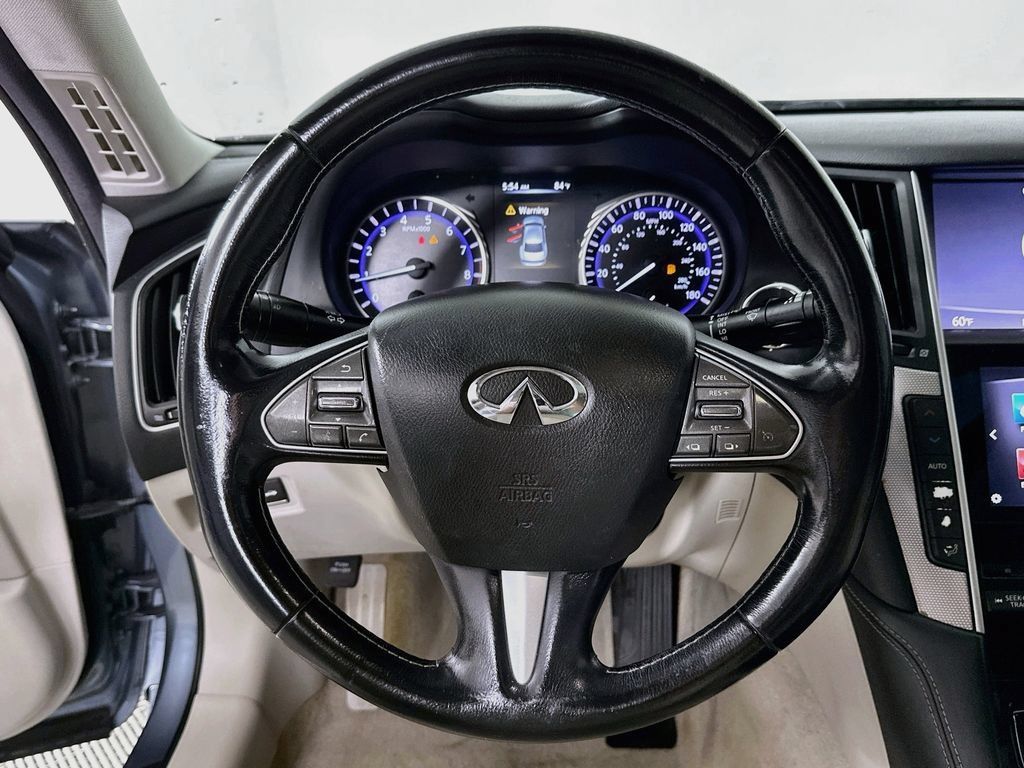 Used 2015 INFINITI Q50 w/ Moonroof Package RWD image 18