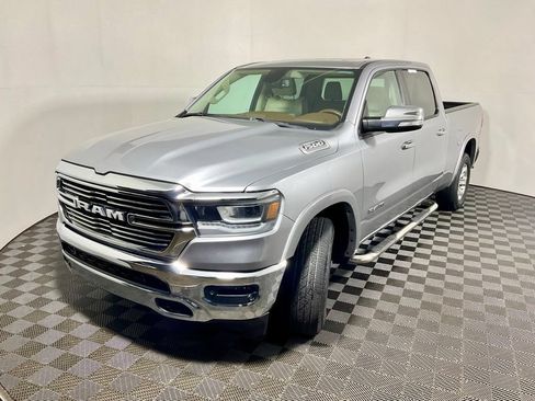 Used 2020 RAM 1500 Laramie AWD/4WD image 9