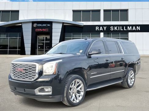 Used 2020 GMC Yukon XL Denali w/ Open Road Package image 3