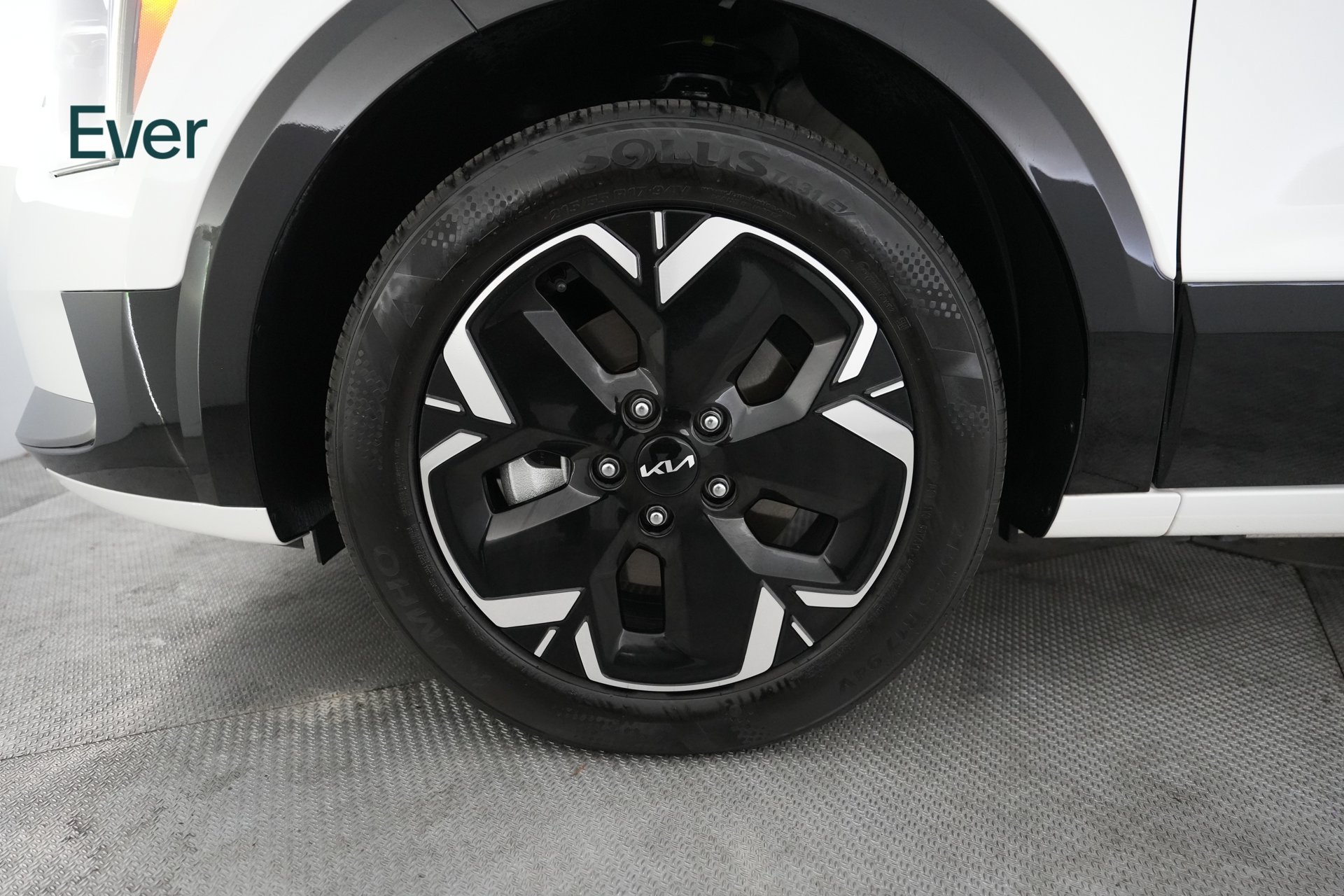 Used 2024 Kia Niro Wind FWD image 19