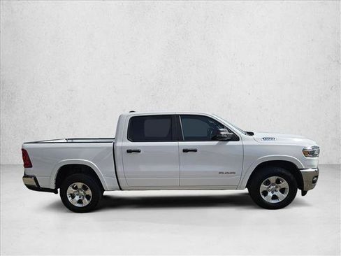 Used 2025 RAM 1500 Big Horn AWD/4WD image 5