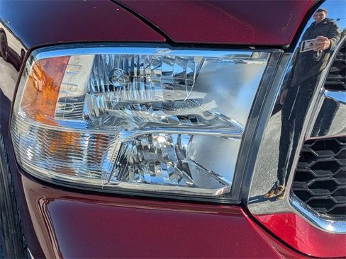 Used 2024 RAM 1500 Classic SLT image 11