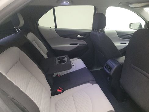 Used 2019 Chevrolet Equinox LT FWD image 19