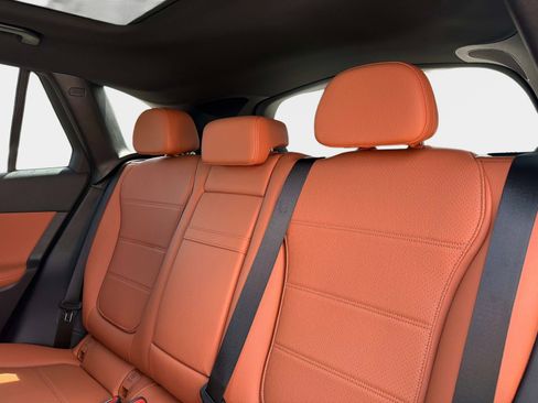 New 2026 Mercedes-Benz GLC 300 image 14